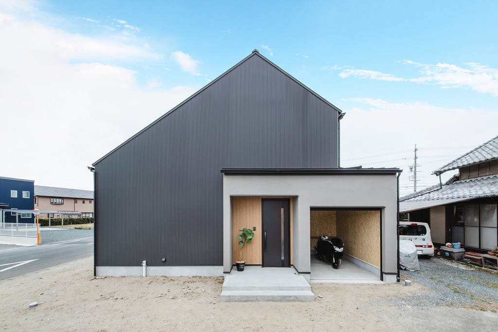 「趣味」をカタチにバイクガレージのある家(浜松市)｜浜松の注文住宅工務店ワンズホーム